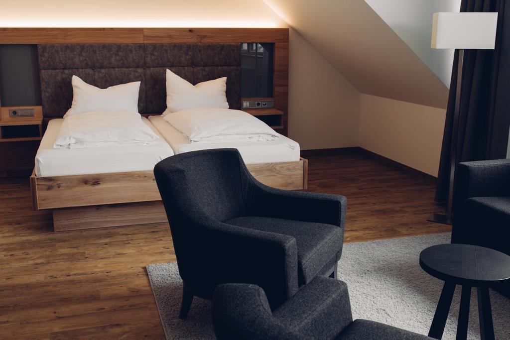 Ruehrberger Hof Hotel & Restaurant Grenzach-Wyhlen Bei Basel Luaran gambar
